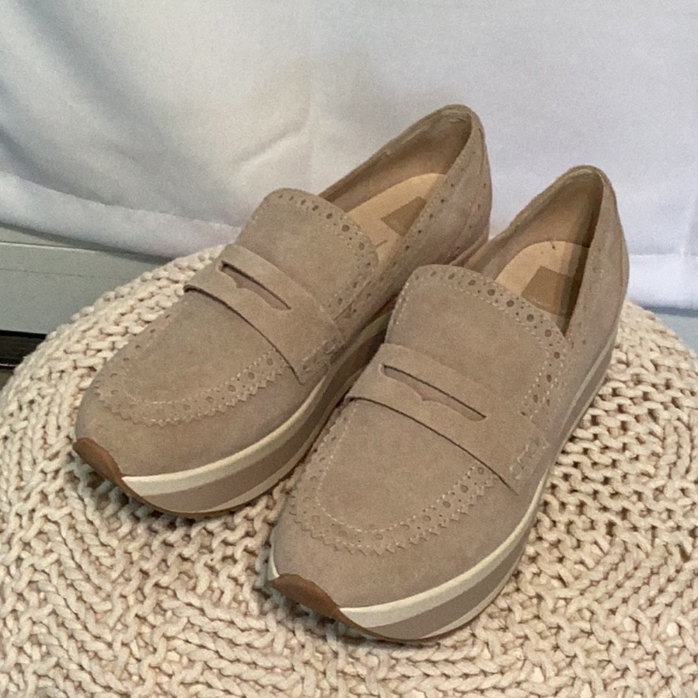 Dolce Vita Tan Platform Loafers